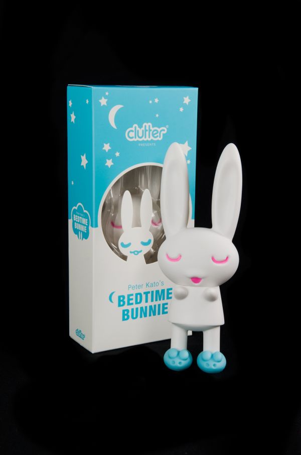 CLUTTER_KATO_BEDTIME_BUNNY_WHITE_BLUE_1.jpg