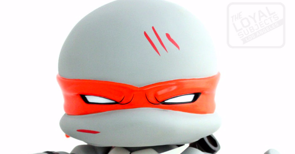Teenage Mutant Ninja Turtles “Battle Damaged” Leonardo Jumbo Vinyl Figure by The Loyal Subjects.png Teenage Mutant Ninja Turtles “Battle Damaged” Leonardo Jumbo Vinyl Figure by The Loyal Subjects.png