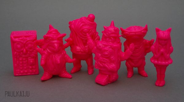 imagepaulkaiju-gobogang-pink-blank.jpg imagepaulkaiju-gobogang-pink-blank.jpg