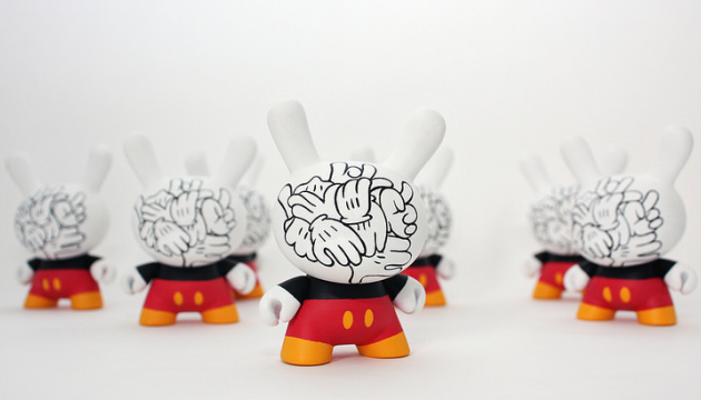 Mickey Messy Custom Dunnys by WuzOne