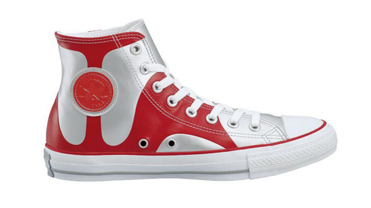 Ultraman sneakers Converse Ultraman